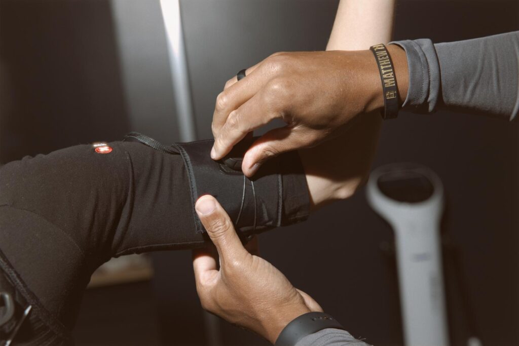 Fitness training at Body20 Carlsbad using EMS technology