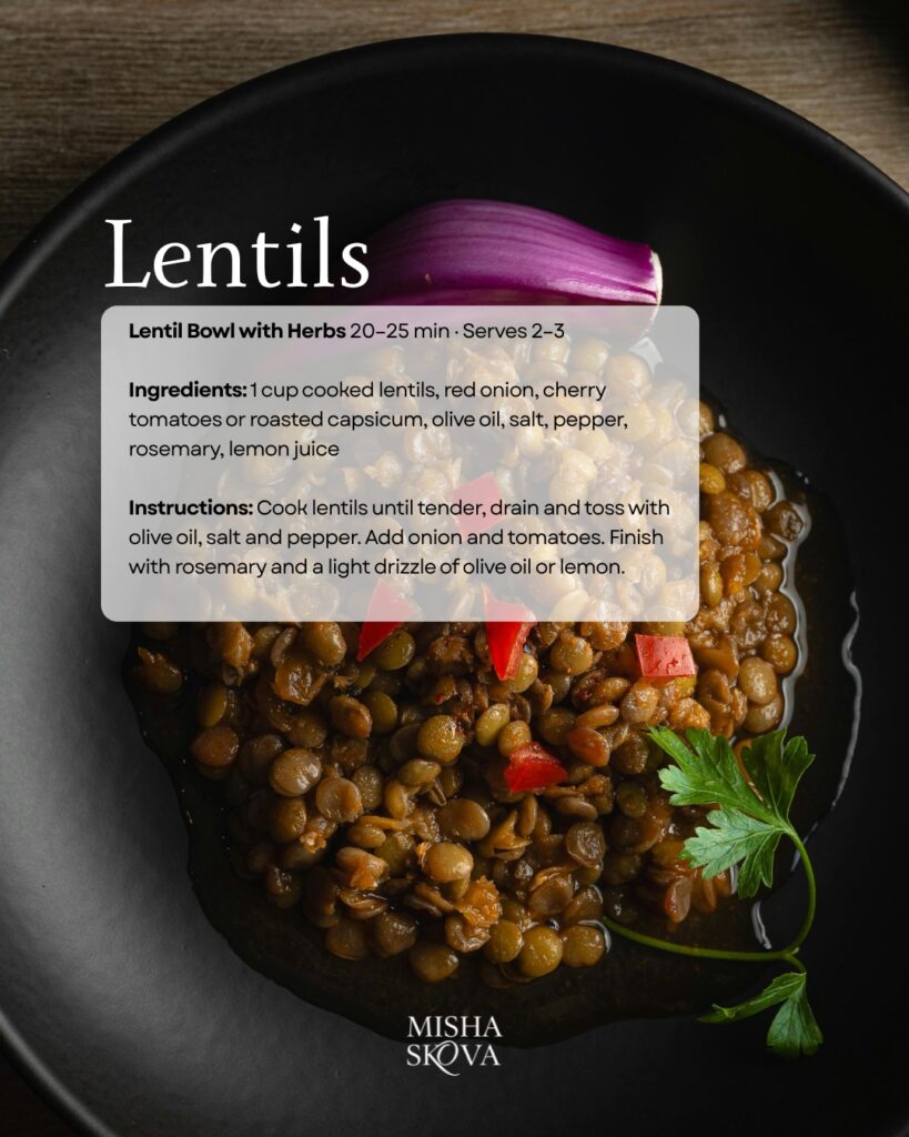 Mediterranean-style lentil bowl with tomatoes, arugula and roasted vegetables
